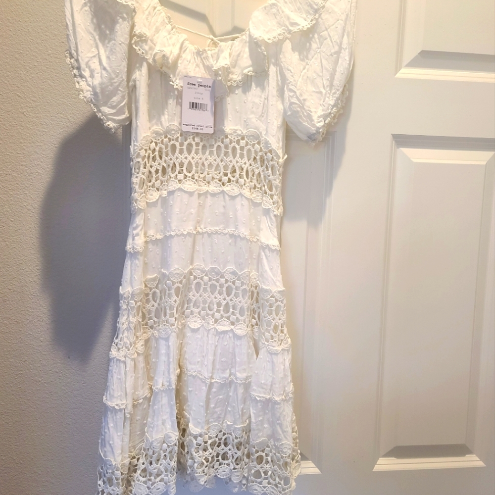 NWT, little mini dress Free People, cute for summer